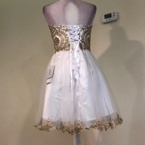 Chiffon Beads and Embroidered wedding gown mini - Picture 10 of 13